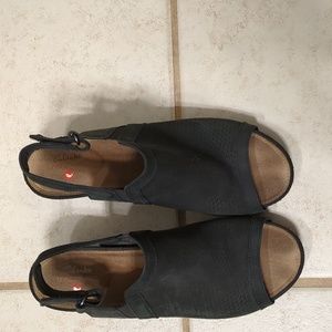 Black Clark sandal